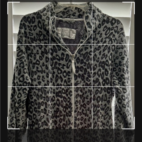 Oscar dela Renta Gray And Black Leopard zippered Robe XL - Picture 3 of 6